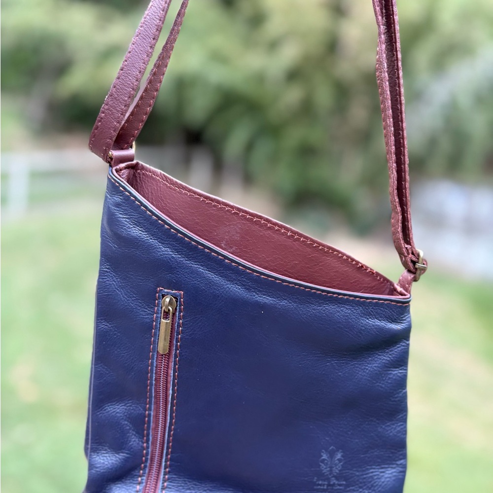Vera Pelle Navy and Brown Crossbody Bag- Made in Italy